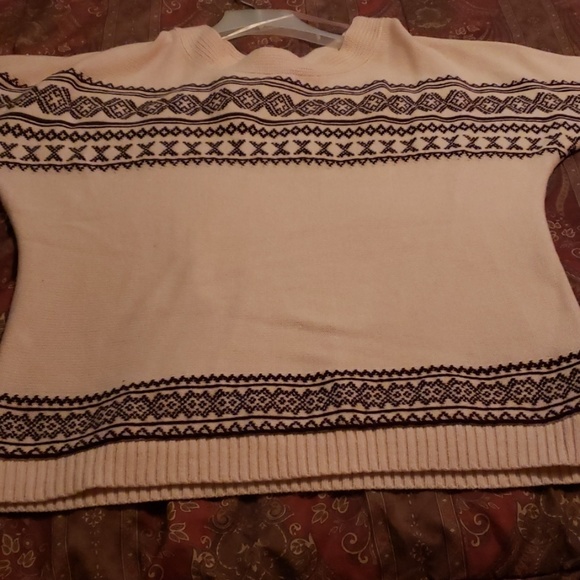 Clothes - Picture 3 of 4